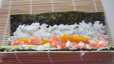 роллы с креветками