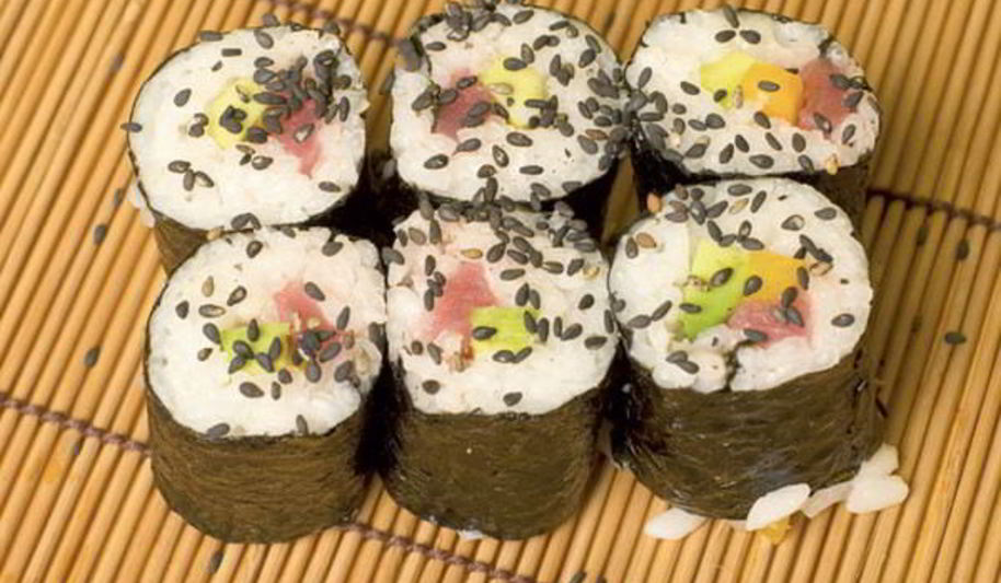 Рецепт роллов с тунцом и овощами