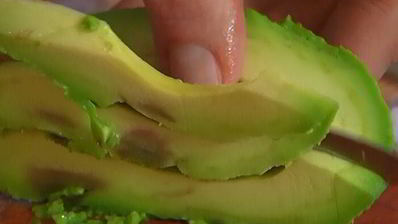 роллы с угрем, авокадо и огурцом