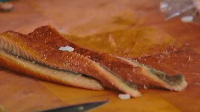 роллы с угрем, авокадо и огурцом