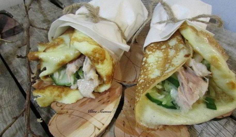 Рецепт роллов с яичных блинчиков с курицей и салатом