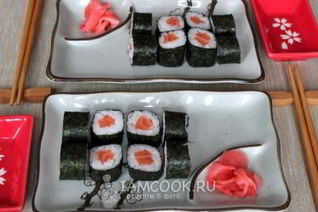 Роллы сяке маки