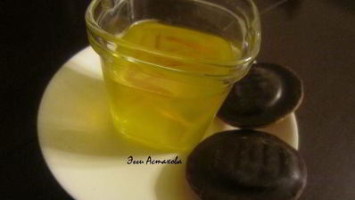 сладкие блинные роллы три вкуса с соусами