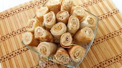 блинные рулетики с селедкой