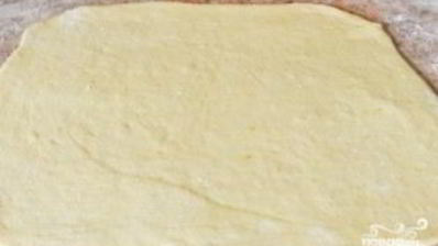 дрожжевой рулет с маком