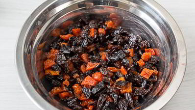 индюшиный рулет с сухофруктами