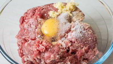 индюшиный рулет с сухофруктами