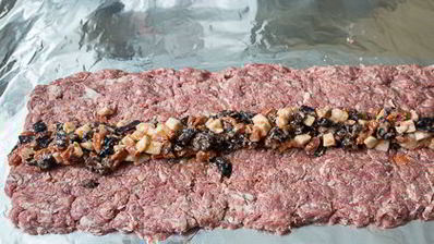 индюшиный рулет с сухофруктами