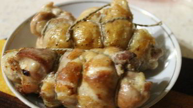 куриный рулет в слоеном тесте