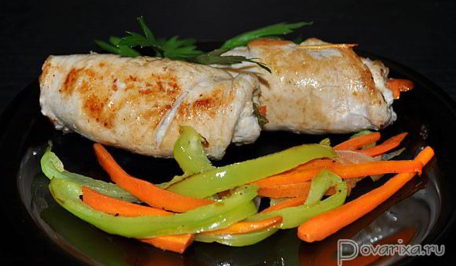 Рецепт куриных рулетиков с овощами