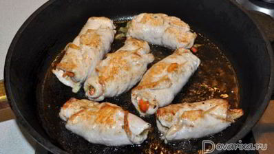куриные рулетики с овощами