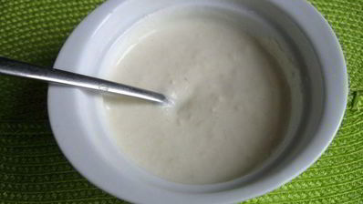 куриные рулетики с сырным соусом