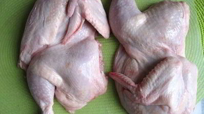 куриные рулетики с сырным соусом