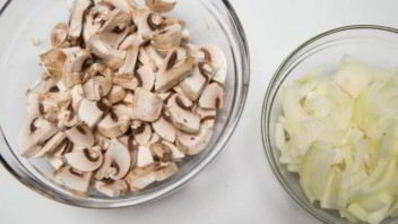 мясной рулет с грибами