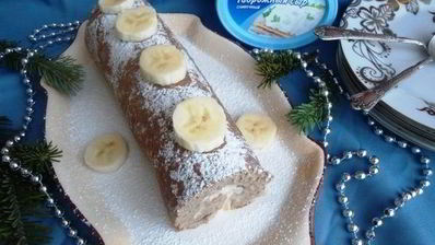 пряный рулет с творожно-банановой начинкой
