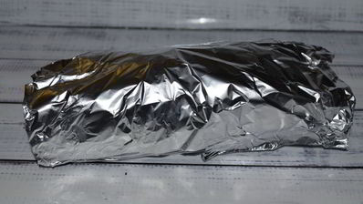 рулет из грудки с омлетом