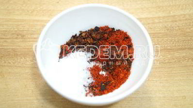 рулет из индейки с беконом