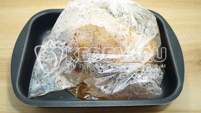 рулет из индейки с беконом