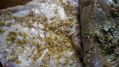 рулет из индейки с вялеными томатами