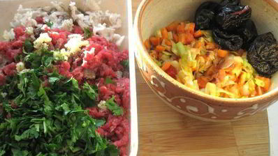 рулет из слоеного теста с мясом, черносливом и зеленью