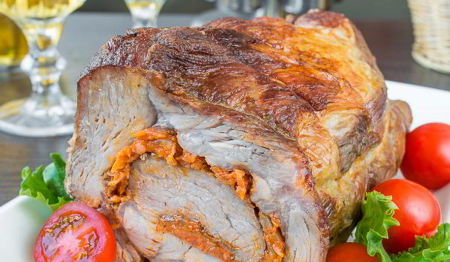 Рецепт рулета из свинины с морковью