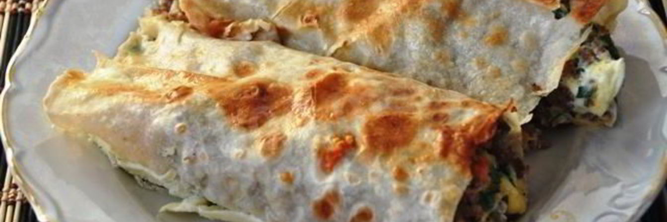 Рулет лаваш с фаршем в духовке