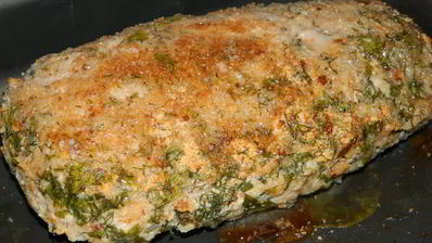 рулет с начинкой из перца, фаршированного сыром