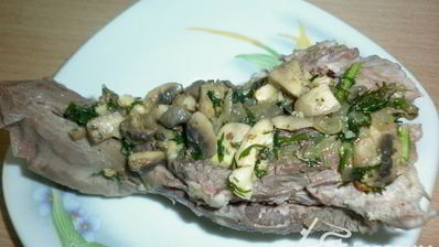 рулет со свиным языком