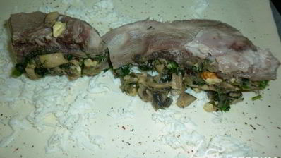 рулет со свиным языком