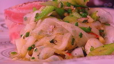 рулетики из форели в азиатском стиле с салатом из дайкона