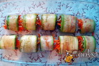 Рулетики из кабачков с морковно-сырной начинкой