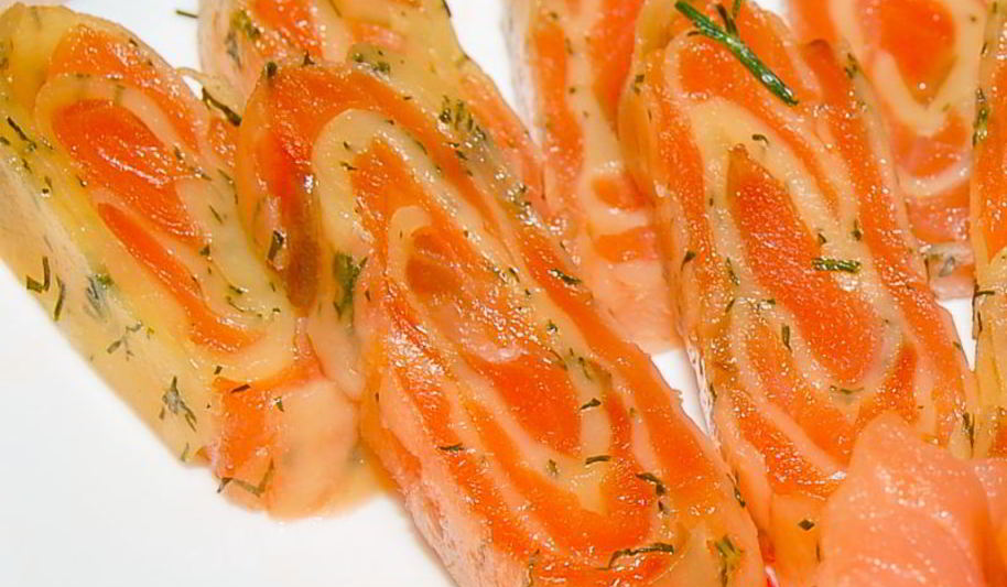 Рецепт сырного рулета с семгой