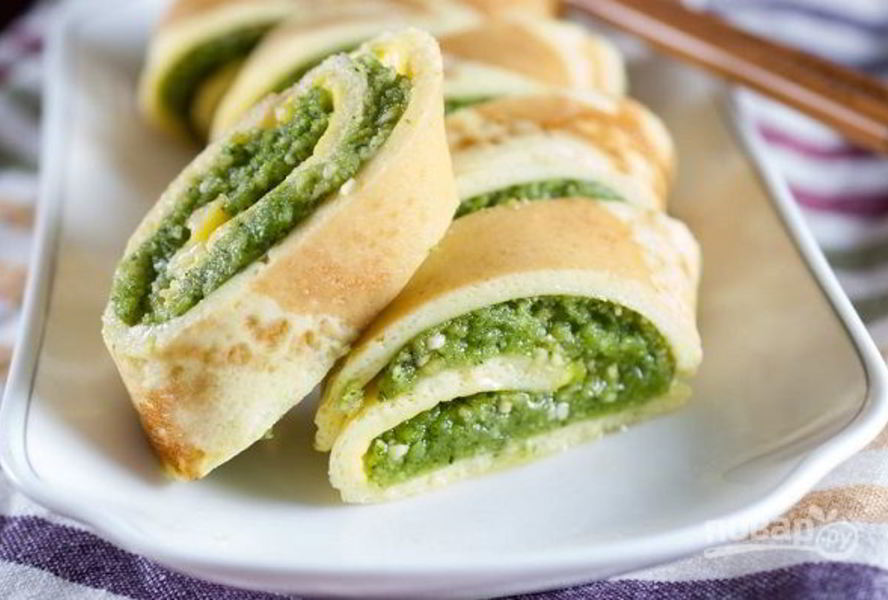 Яичные рулетики с начинкой