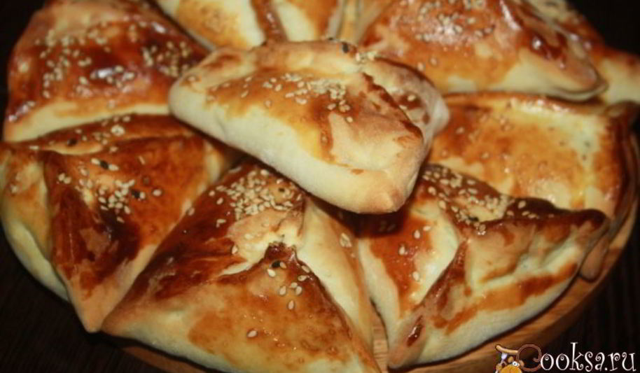 Рецепт быстрой самсы из слоеного теста с говяжьим фаршем