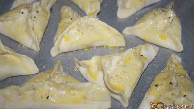 быстрая самса из слоеного теста с говяжьим фаршем