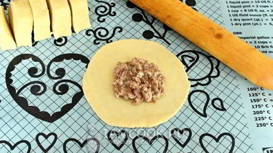 самса на сметанном тесте