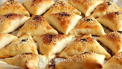 самса с говядиной и луком