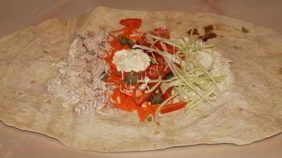 шаурма по-домашнему с курицей