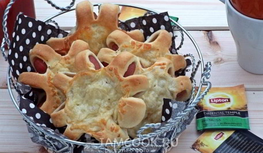 Рецепт сосисок в тесте с сыром