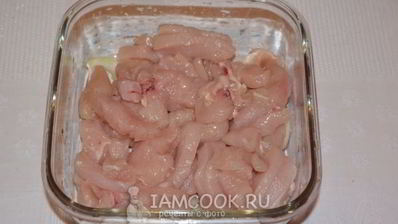 вяленое куриное мясо в сушилке