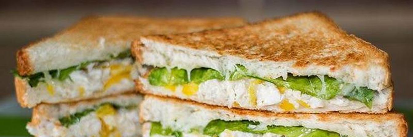 Домашние сэндвичи с курицей и перцем