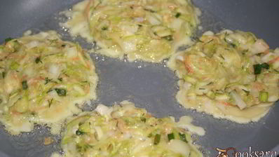 кабачковые сэндвичи с начинкой из куриного филе