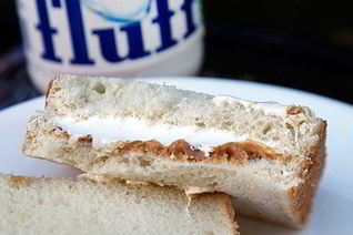 Легендарный сэндвич Флаффернаттер