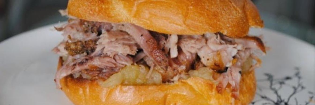 Шотландский сэндвич с запеченной свининой