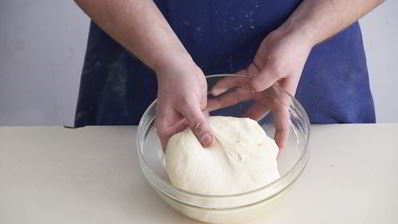 сэндвич из домашней фокаччи с ветчиной