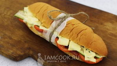 сэндвич с колбасой