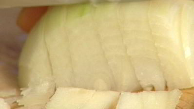 сэндвич с курицей в арахисовом соусе