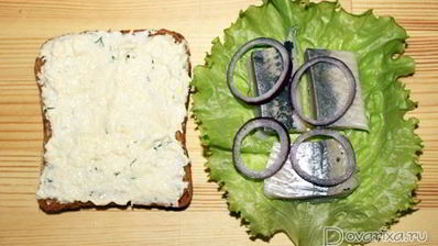 сэндвич с селедкой