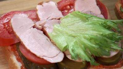 сэндвич со свиной вырезкой