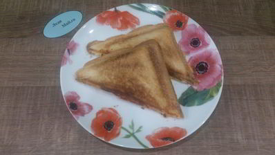 сэндвичи с колбасой и сыром